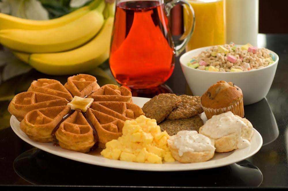 Drury Inn & Suites Columbia Stadium Boulevard Εξωτερικό φωτογραφία