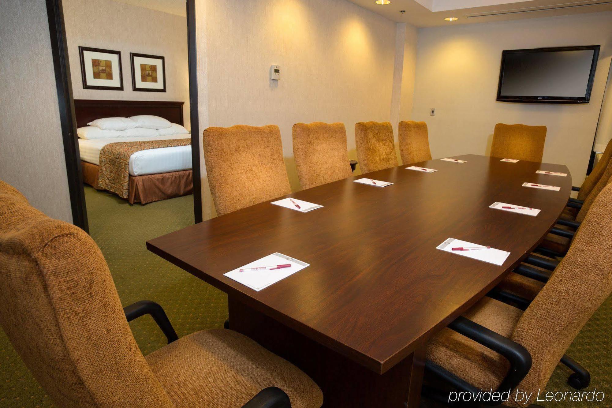 Drury Inn & Suites Columbia Stadium Boulevard Εξωτερικό φωτογραφία