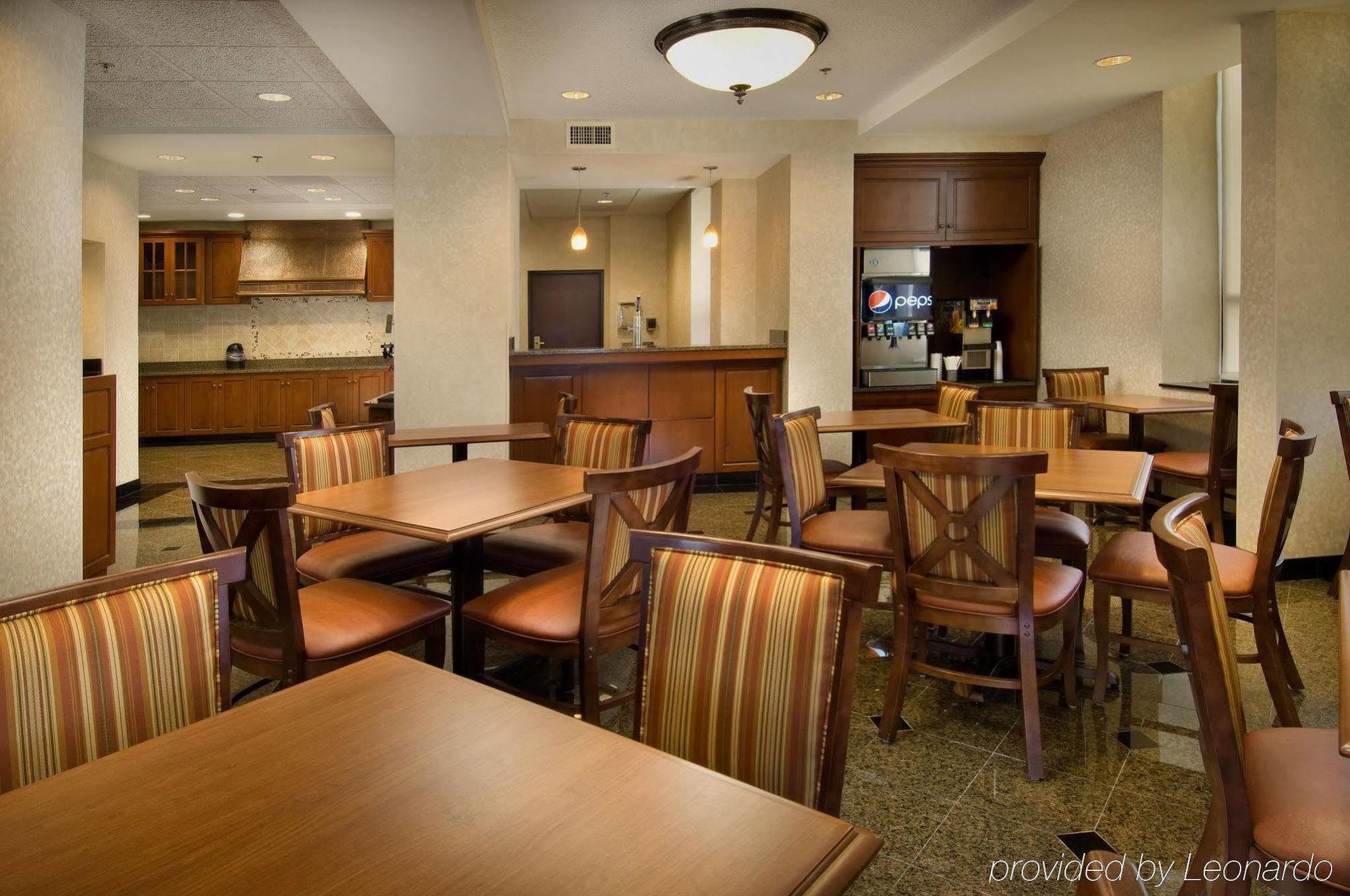 Drury Inn & Suites Columbia Stadium Boulevard Εξωτερικό φωτογραφία